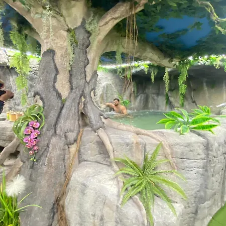 Futurotel Space Auberge de jeunesse Grenade