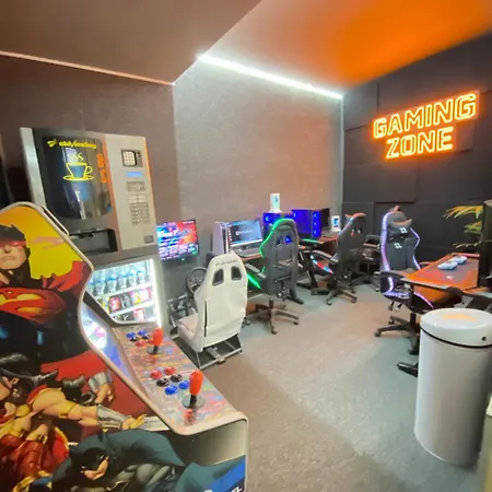 Futurotel Space Auberge de jeunesse Grenade