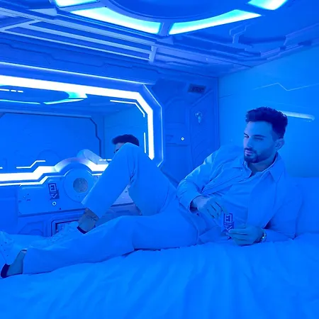 Futurotel Space * Grenade