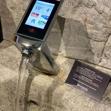 Futurotel Space Auberge de jeunesse Grenade