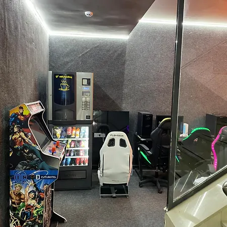 Vandrarhem Futurotel Space