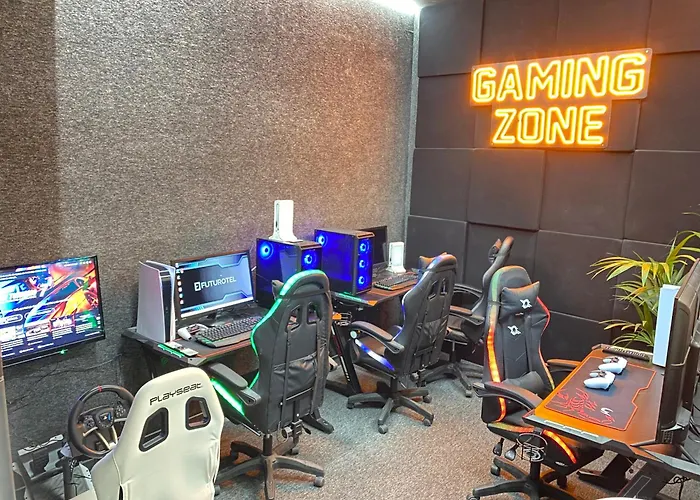 Futurotel Space 호스텔 *